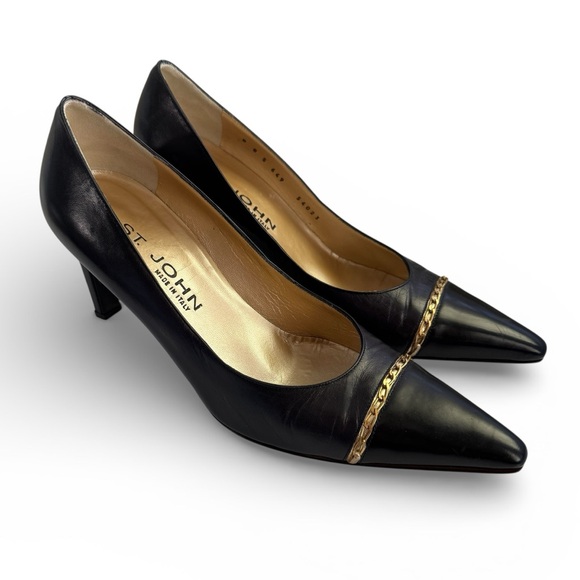 St. John Vintage Black Leather Pointed Toe Pumps Gold Chain Size 8 - Picture 2 of 11